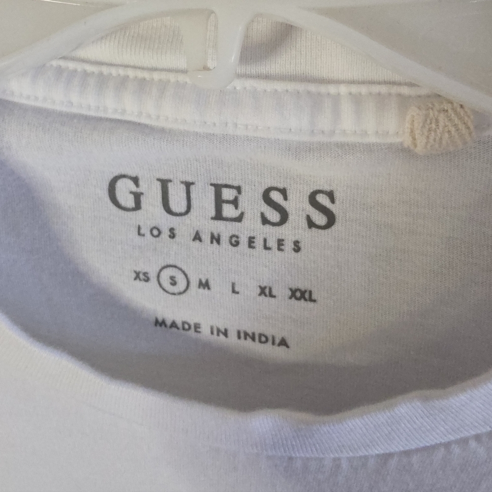 GUESS White and Gray Logo Tee - Picture 2 of 4